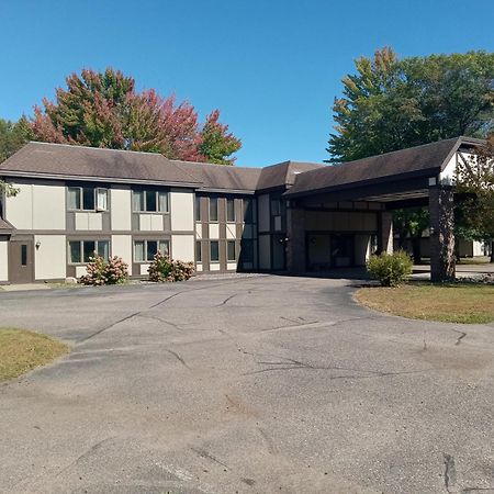 Paradise Shores Hotel Holcombe エクステリア 写真